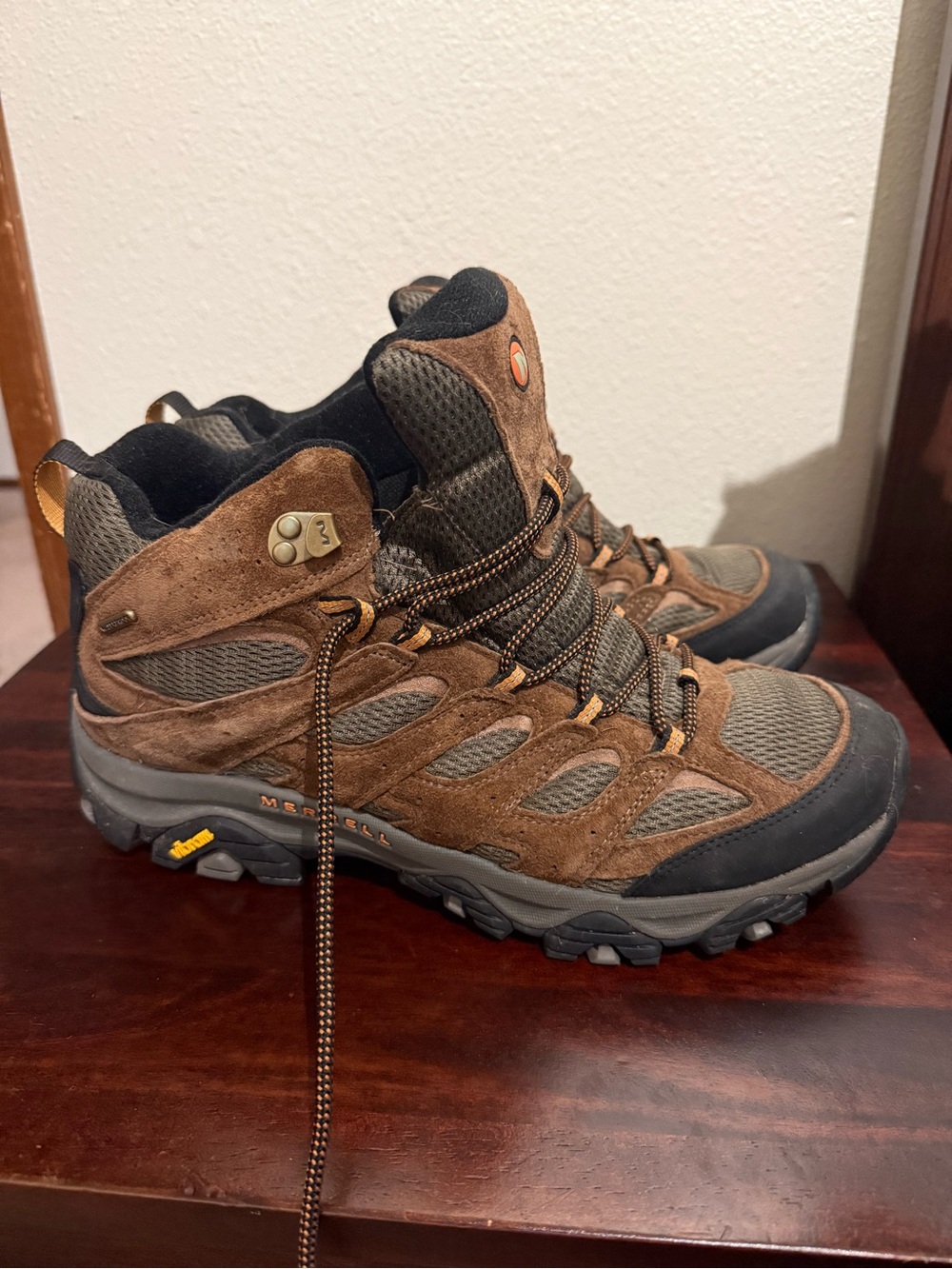 Men’s Merrell Hiking Boot